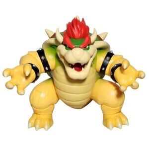 Super Mario Bros. Movie 7" Bowser With Fire Breathing Effects & Light Pre-owned